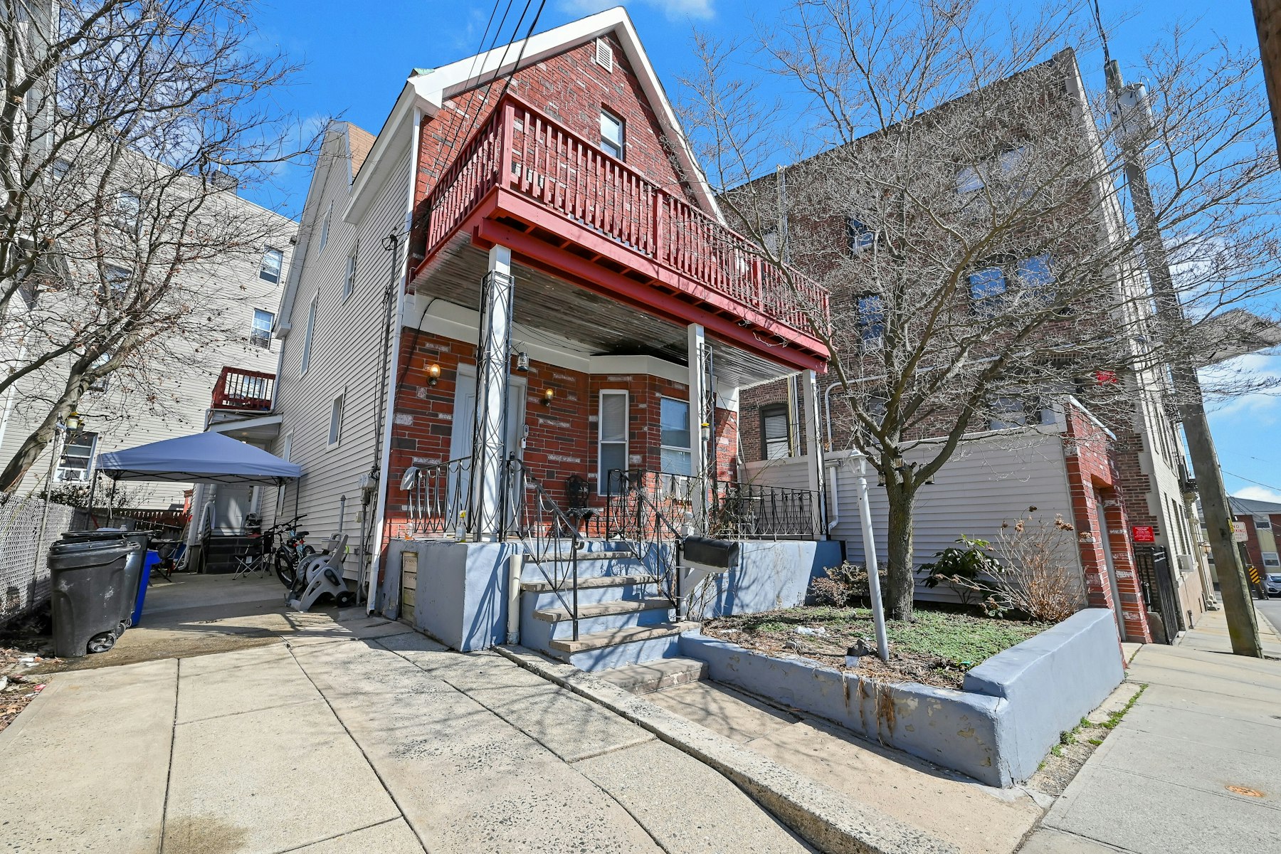 30 Columbia Terrace Apt 2